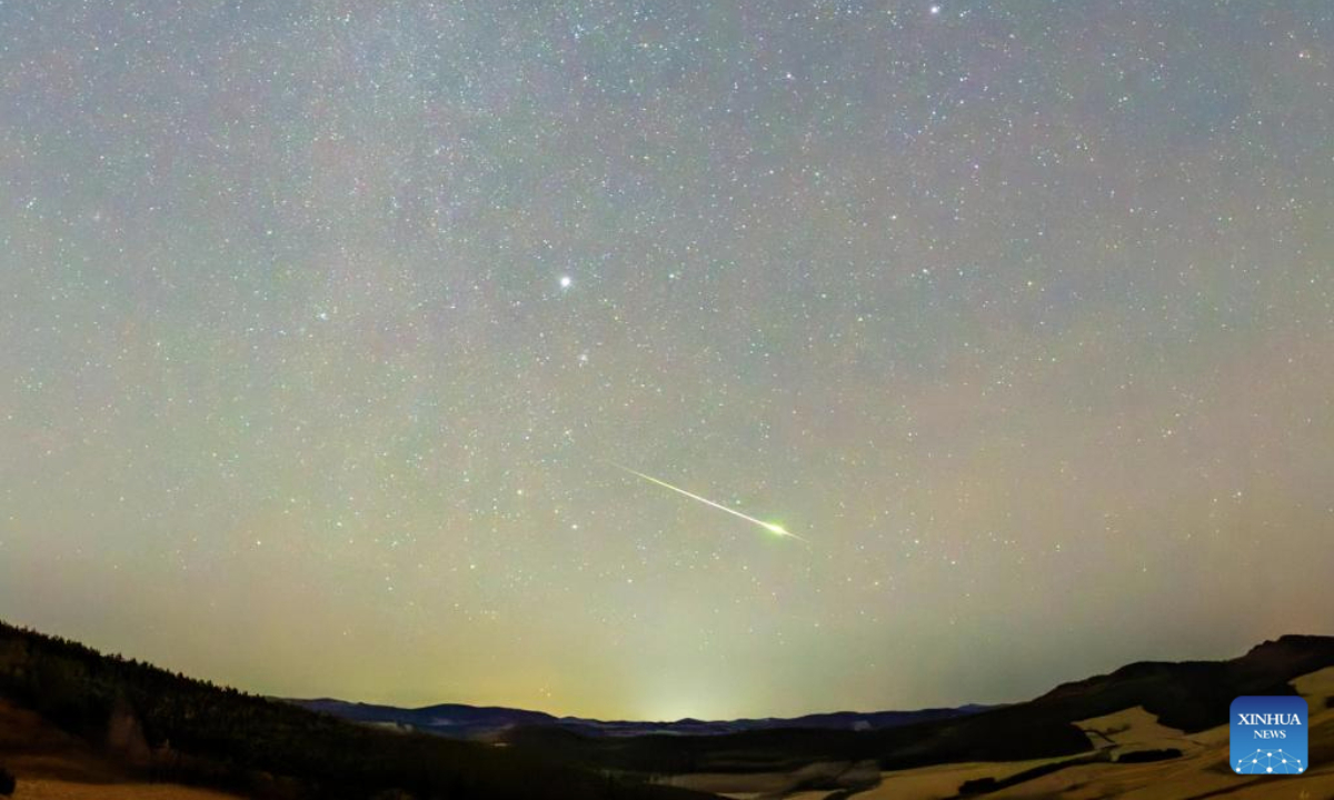 This photo taken on Nov. 18, 2025 shows the Leonid meteor shower seen in Jiamusi City, northeast China's Heilongjiang Province. (Photo by Chen Zhiguo/Xinhua)