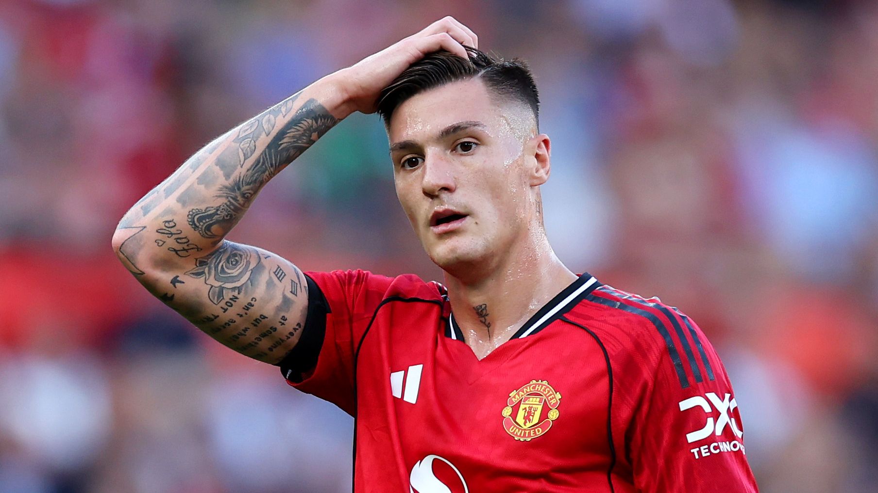 ‘He’s not relaxed’ – Man Utd boss Ruben Amorim urges struggling Benjamin Sesko to ’embrace’ challenge of proving doubters wrong following slow start to season