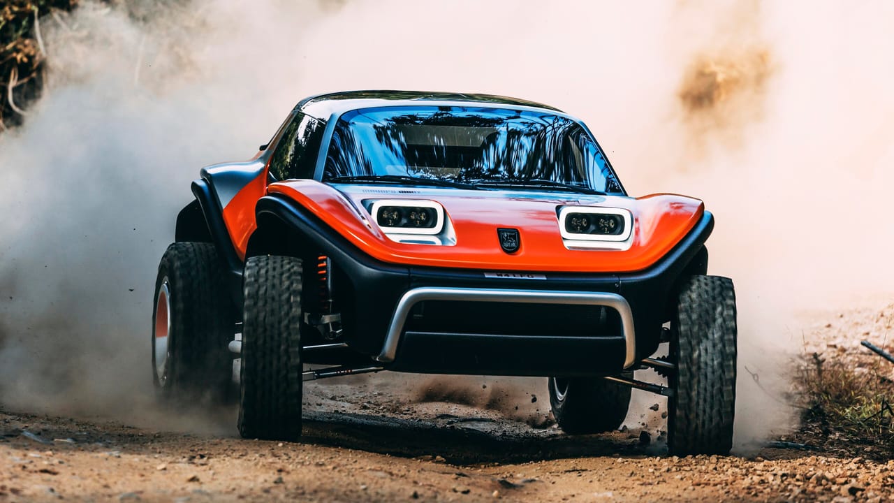 Let’s freaking go! Flat out in the mid-engined Tuthill-Manx LFG buggy