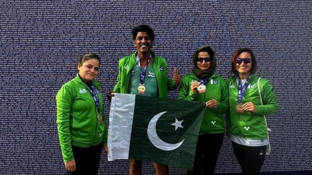 Pakistani Runners Shine at the Istanbul Marathon Held Across Two Continents