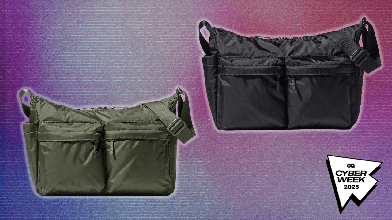 This $20 Shoulder Bag Might Be Uniqlo’s Best Black Friday Deal