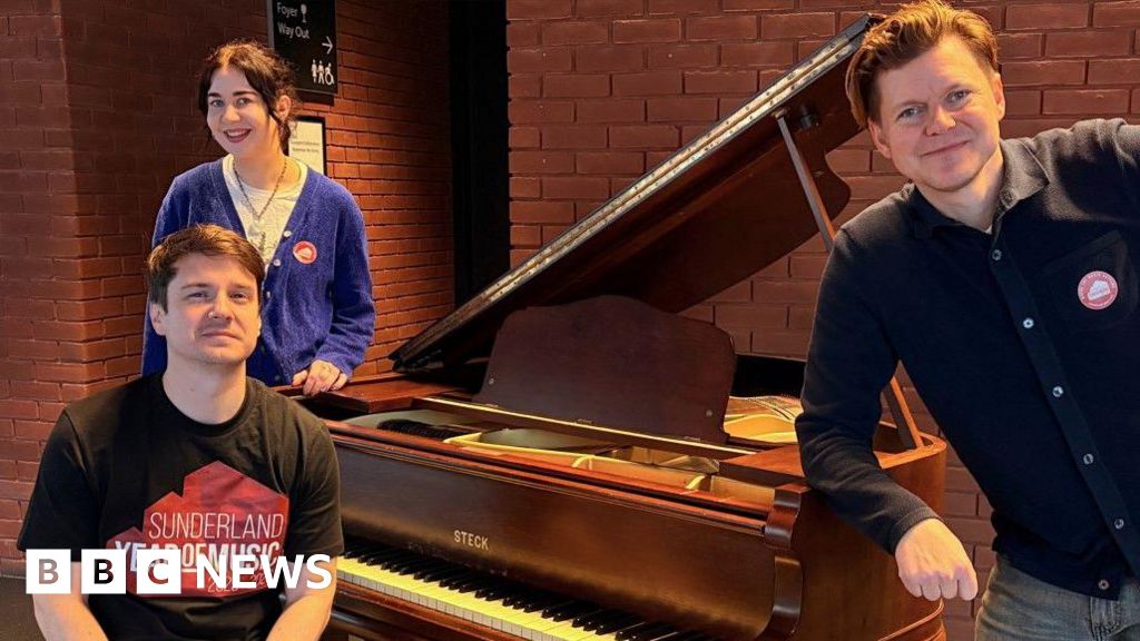 Search for 200 pianists for Sunderland record-breaking attempt