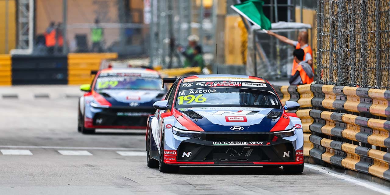 Hyundai takes 1-2 finish at iconic Macau TCR round