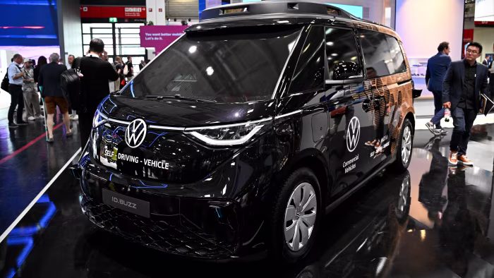 Renewed drive for autonomous cars as tech giants muscle in