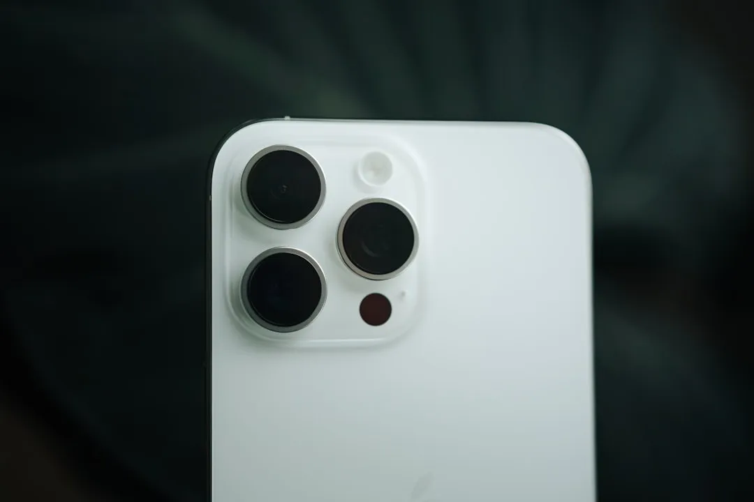 iPhone Air Camera Test: Single Lens Matches iPhone 13 Pro
