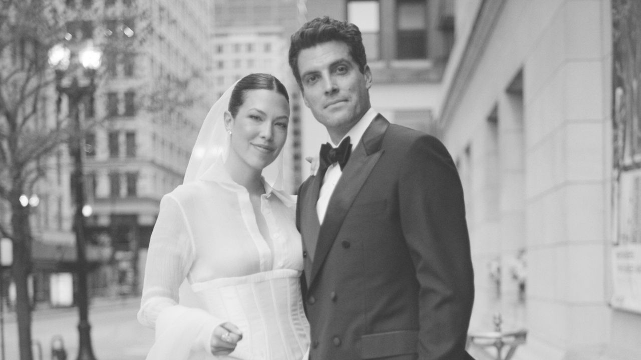 This Fashion Editor Bride Carried a Sugar Flower Bouquet for Her Chicago Wedding