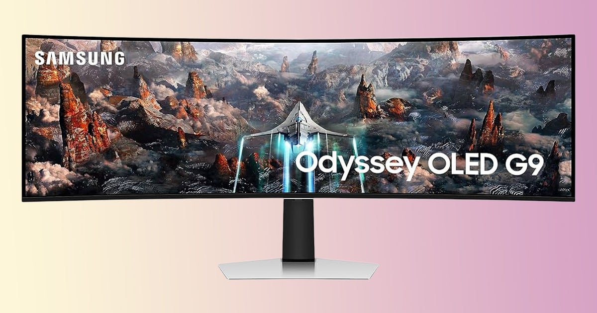 Save £600 on this reduced-to-clear 49-inch Samsung OLED ultrawide gaming screen