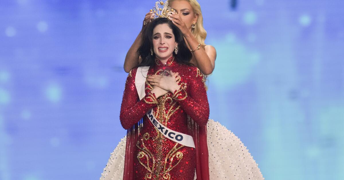Mexico’s bullied pageant contestant gets payback by capturing Miss Universe crown