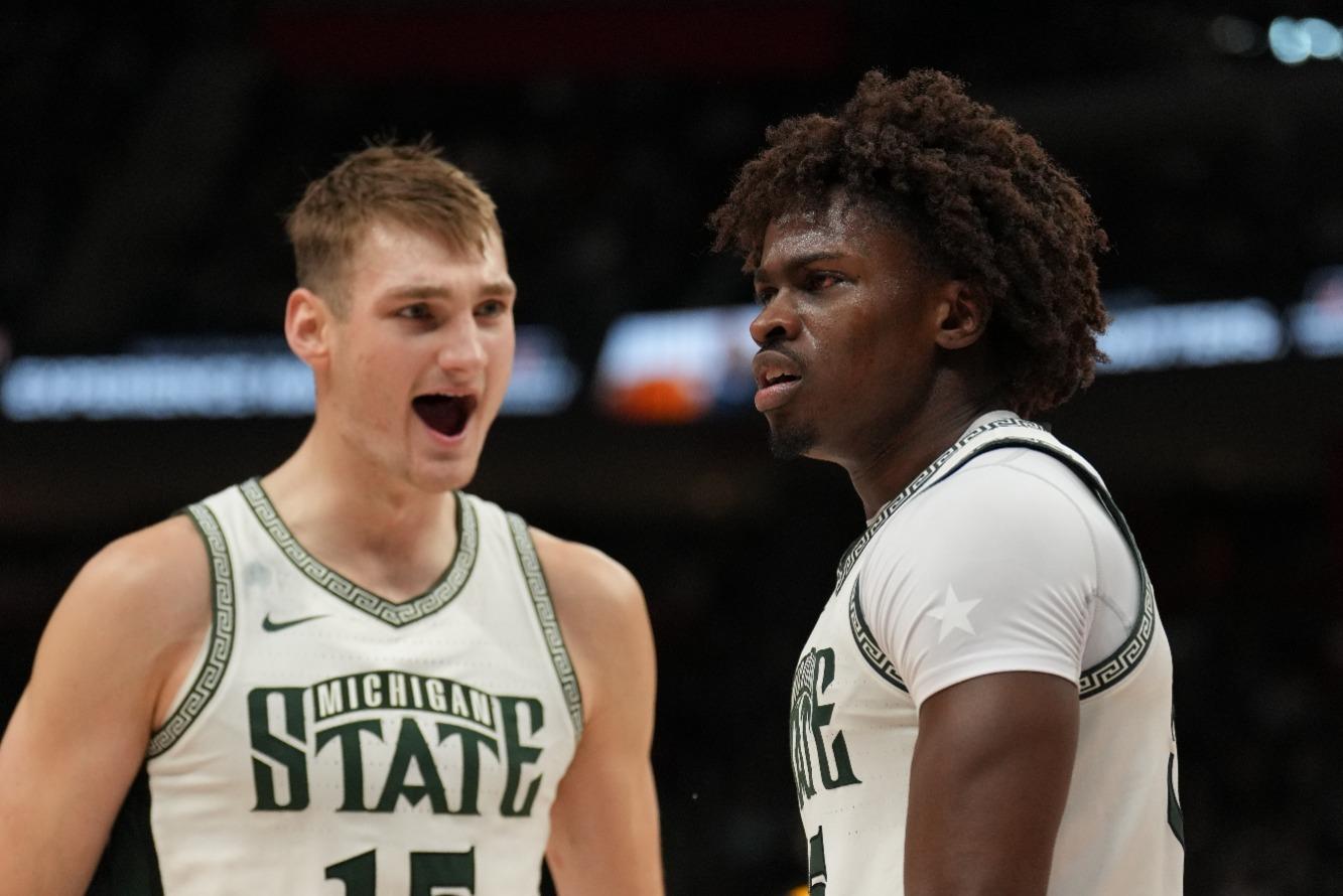 Coen Carr Scores Career-High 22 Points as No. 9 Michigan State Holds Off Oakland, 79-70, in Motown Showdown