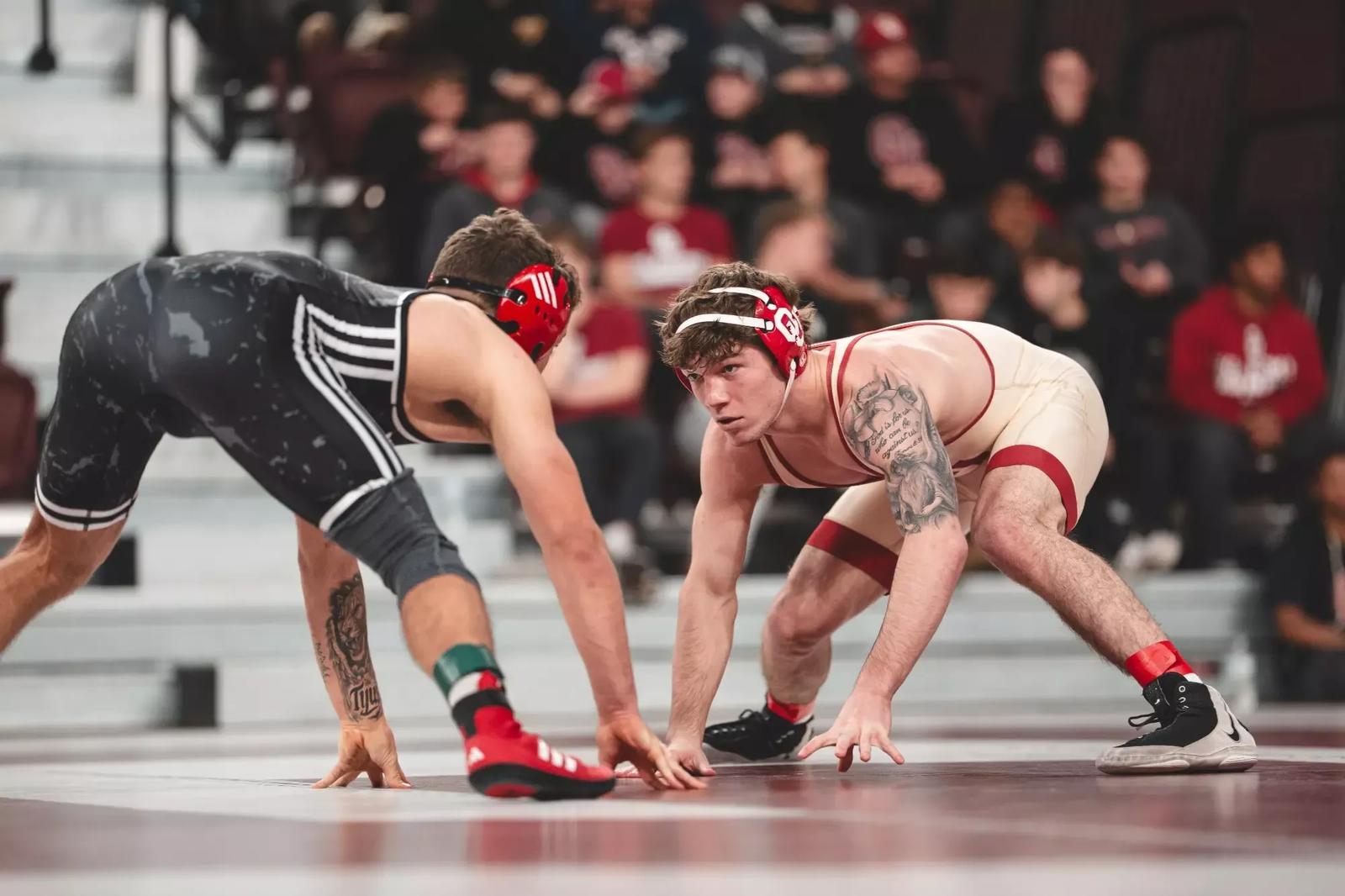 Wrestling Scores Three Wins at Norman Duals
