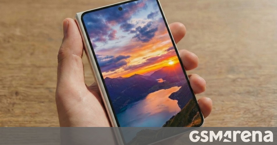 Here’s how the iPhone Fold’s screens compare to the upcoming wide Samsung Galaxy Z Fold