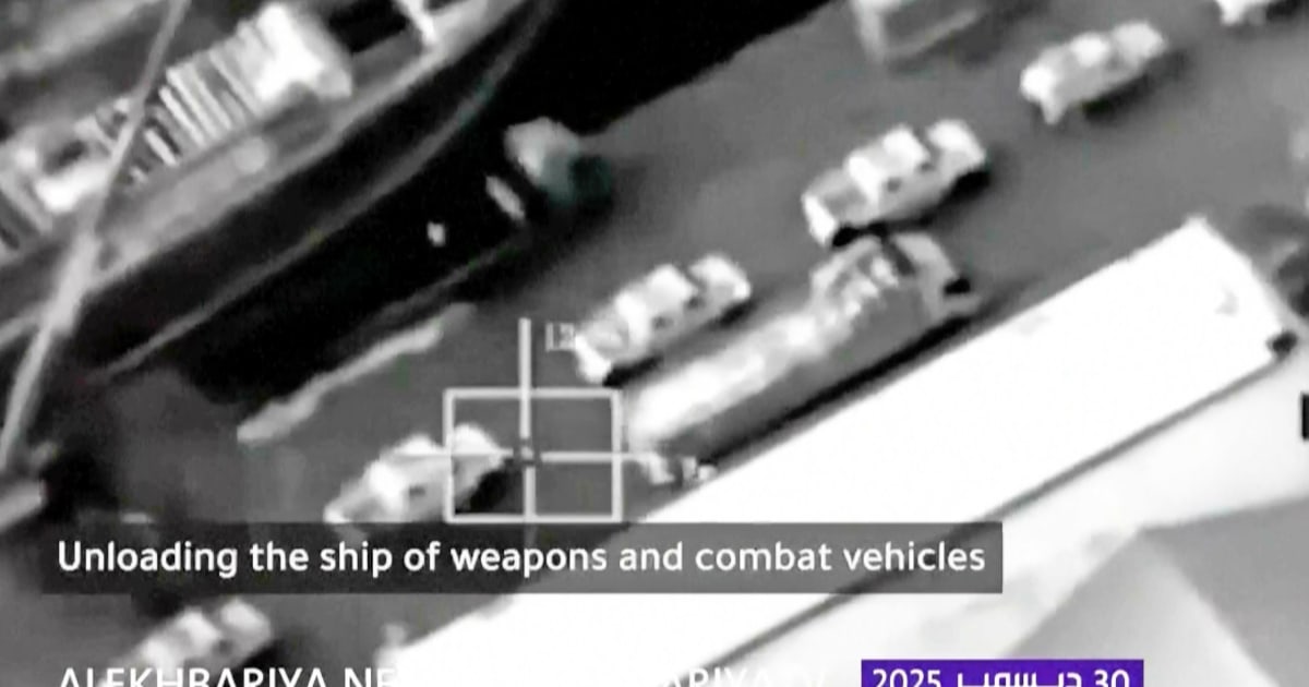 Saudi Arabia bombs Yemen port over weapons shipment from UAE, issues warning to Abu Dhabi