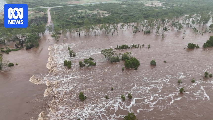 Queensland weather UGC compile – ABC News