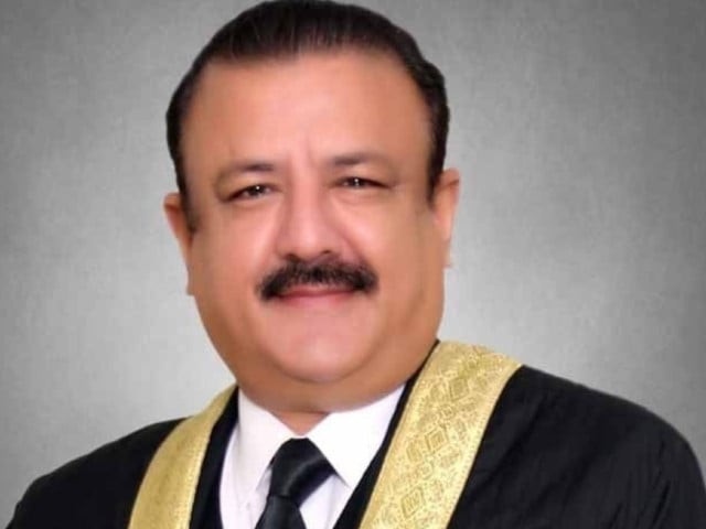 Justice Jahangiri challenges IHC order in law degree case before FCC