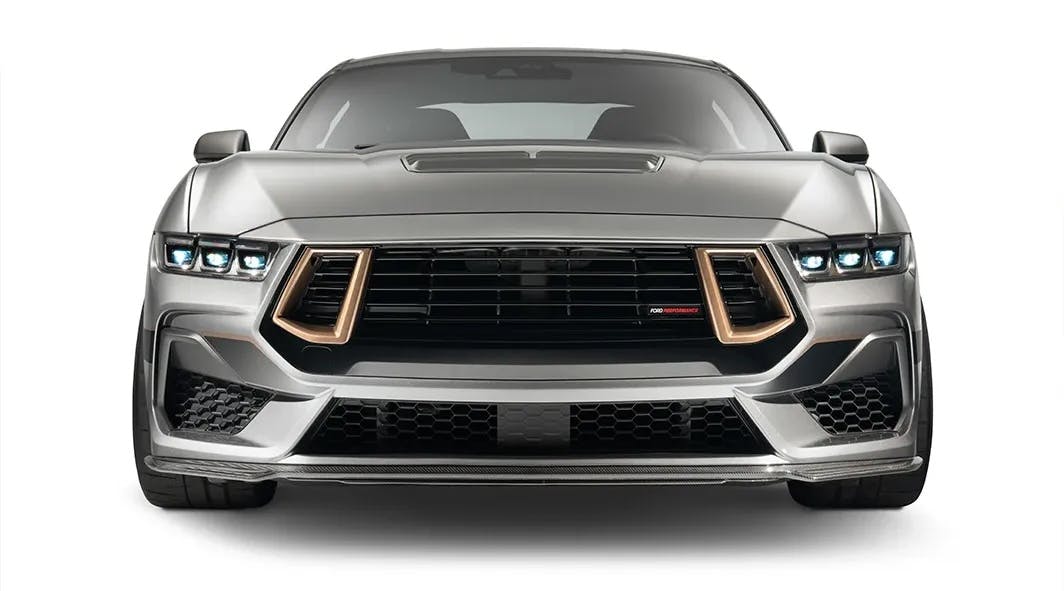 Mustang FP800S Turns Up in Ford Custom Garage