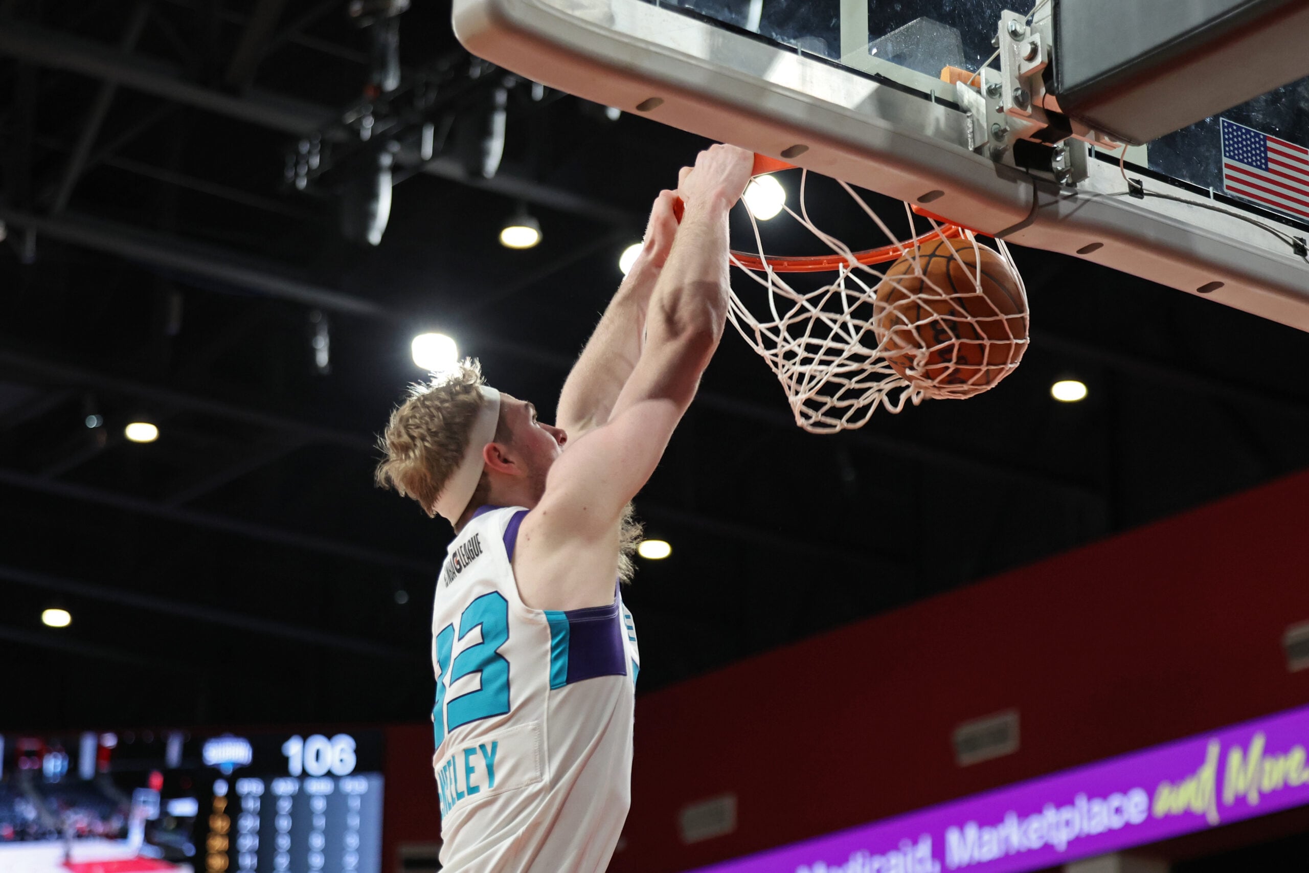 McNeeley Scores 27 as Swarm Close Out Wolves, 123–117