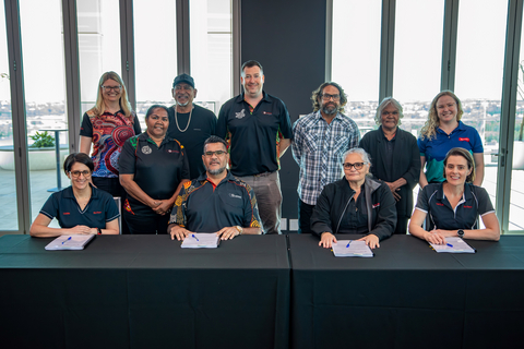 Yinhawangka Aboriginal Corporation and Rio Tinto sign Interim Modernised Agreement