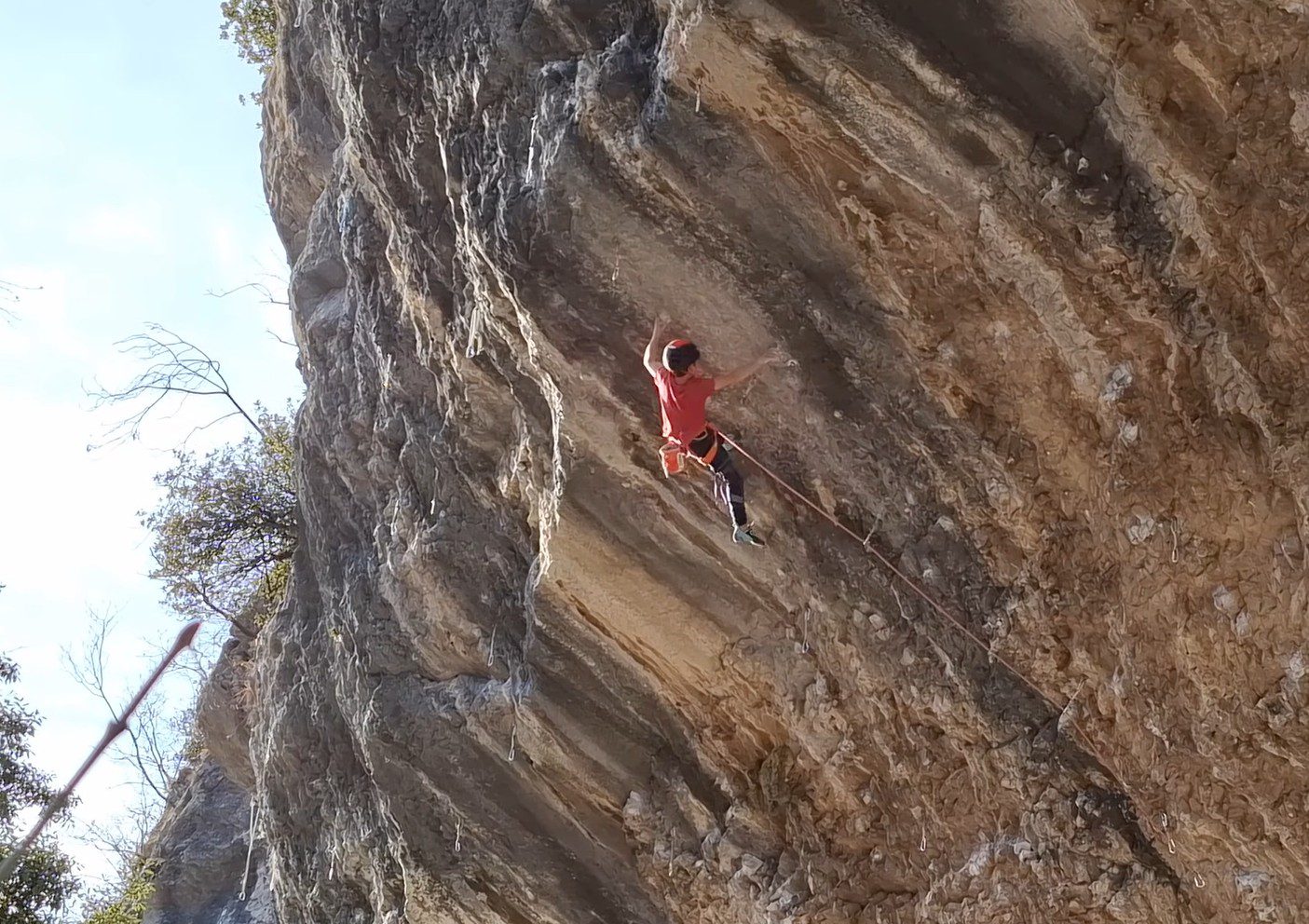 13-Year-Old Leo Cea Climbs Puro Dreaming 5.14c/d