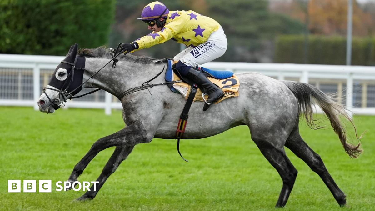 Il Etait Temps wins Tingle Creek Chase at Sandown