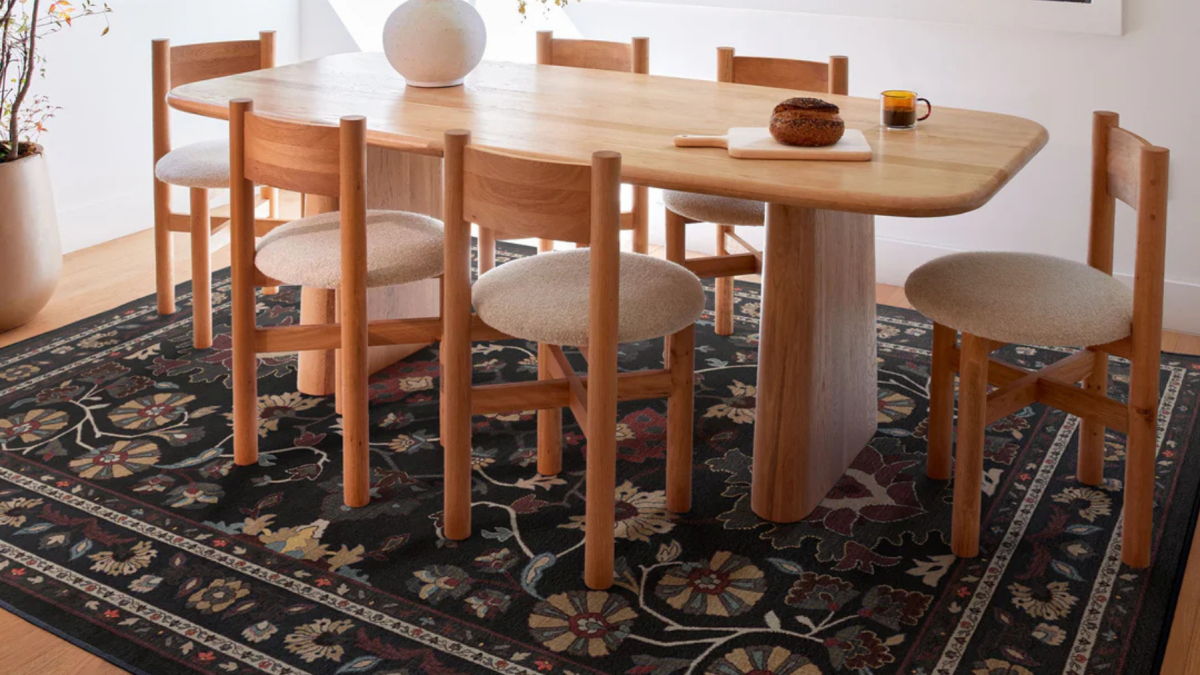 Ruggable end of year sale: Up to 30% off machine washable rugs, including holiday patterns