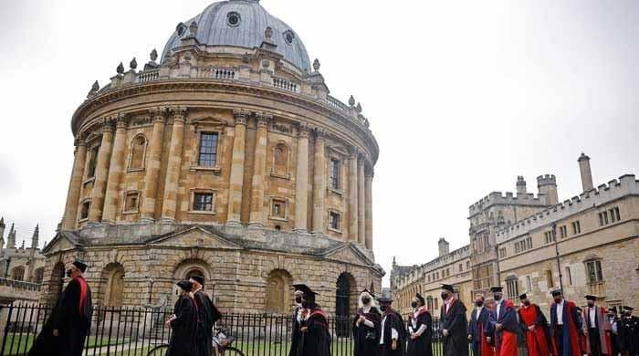 Several UK universities restrict recruitment of Pakistani, Bangladeshi students