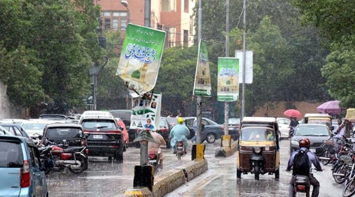 Temperatures to fall as first winter rain approaches Karachi