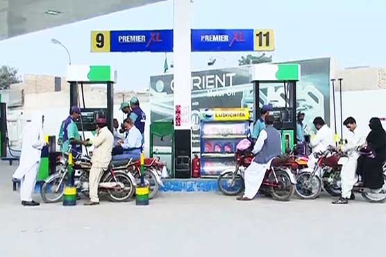 Petrol prices in Pakistan may drop by nearly Rs11 per litre in January