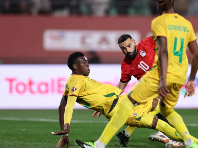 Salah snatches late winner for Egypt