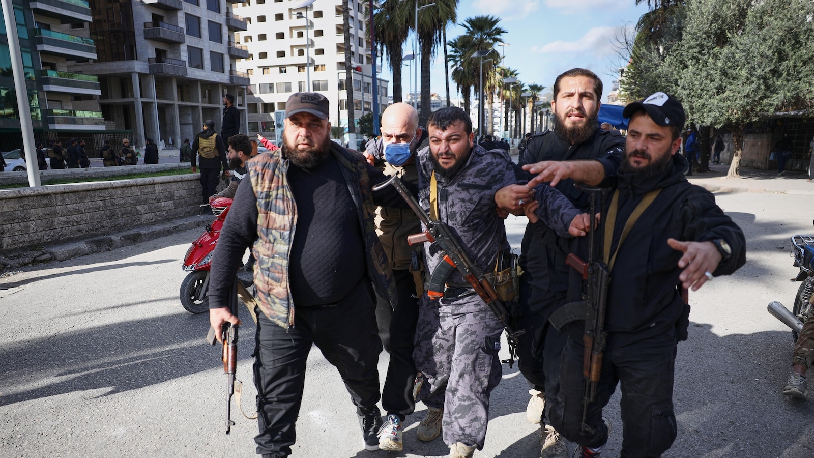 4 dead, dozens injured in Syria during clashes between Alawites and counterdemonstrators