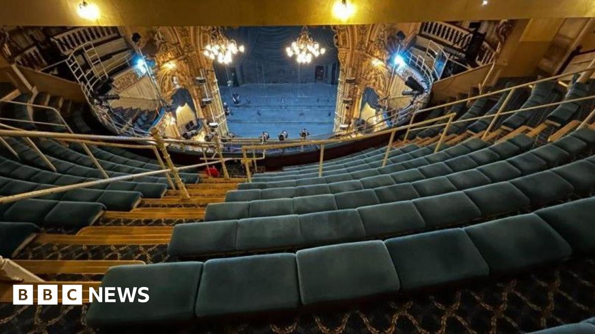 Heritage Blackpool theatre to have ’21st Century’ seat upgrade