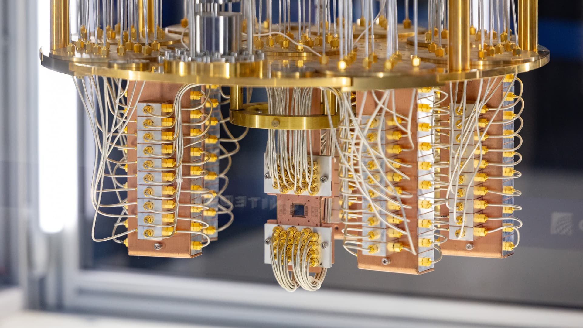 These stocks are seeing ‘breakthroughs’ in quantum computing, UBS says