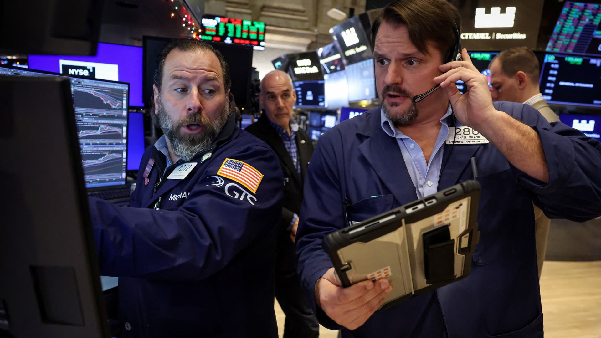 Stock market today: Live updates