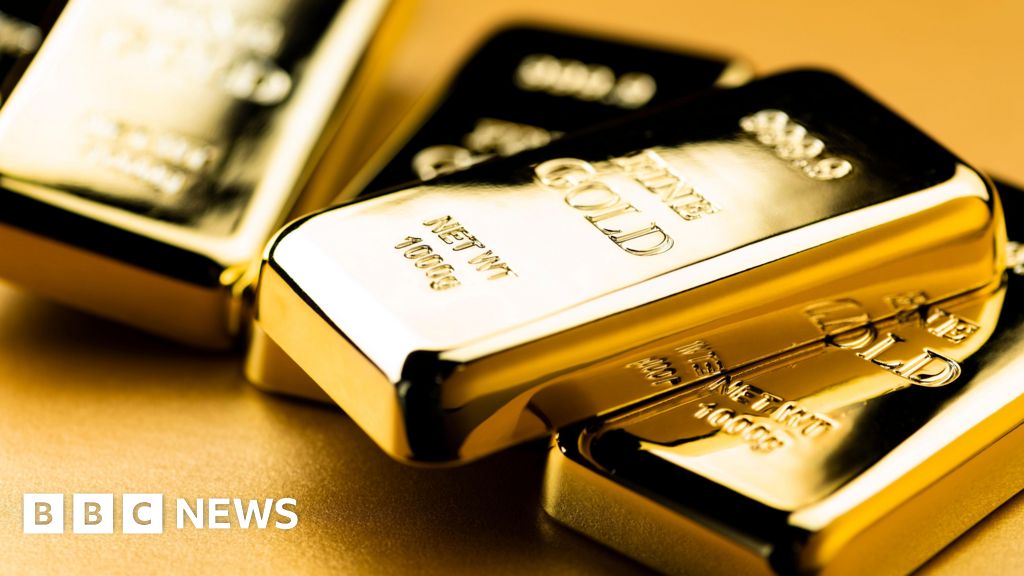 Three reasons for the record rise in gold prices, and one why they are falling – BBC