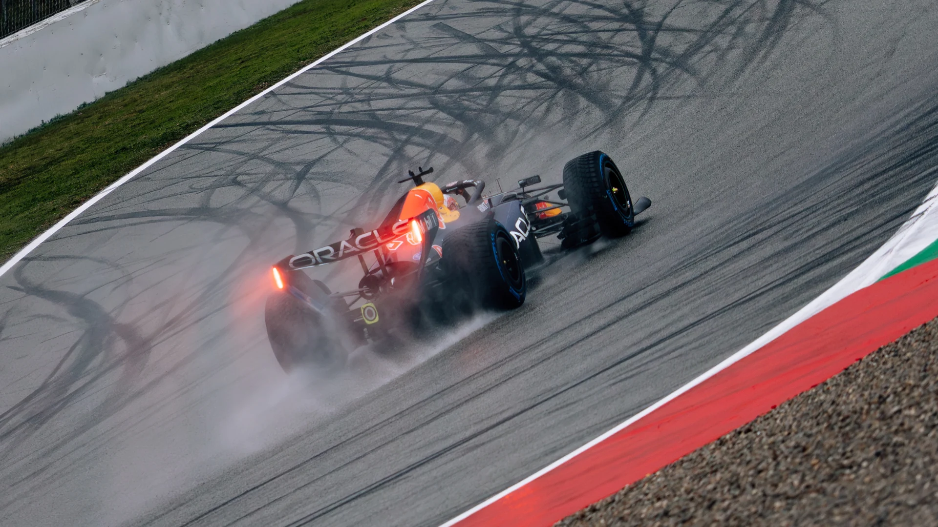 The best social media from Day 2 of the Barcelona Shakedown