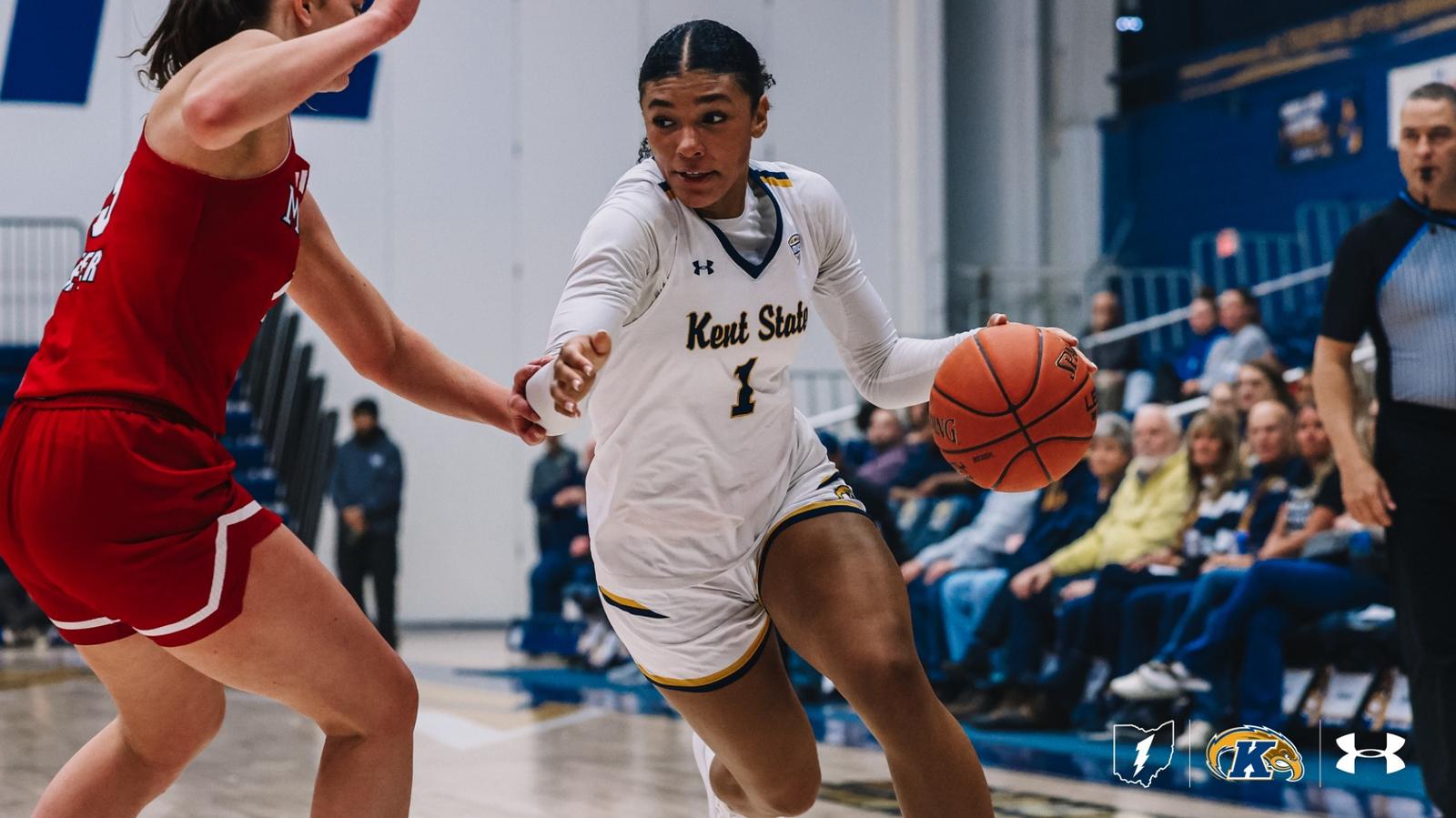 Thomas Posts First Double-Double Against RedHawks on New Year’s Eve