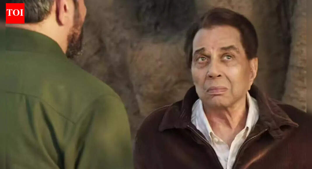 Ikkis’: Dharmendra’s ‘pain of leaving his home in Punjab’ and ‘poems’ became part of Agastya Nanda starrer, reveals Sriram Raghavan | Hindi Movie News