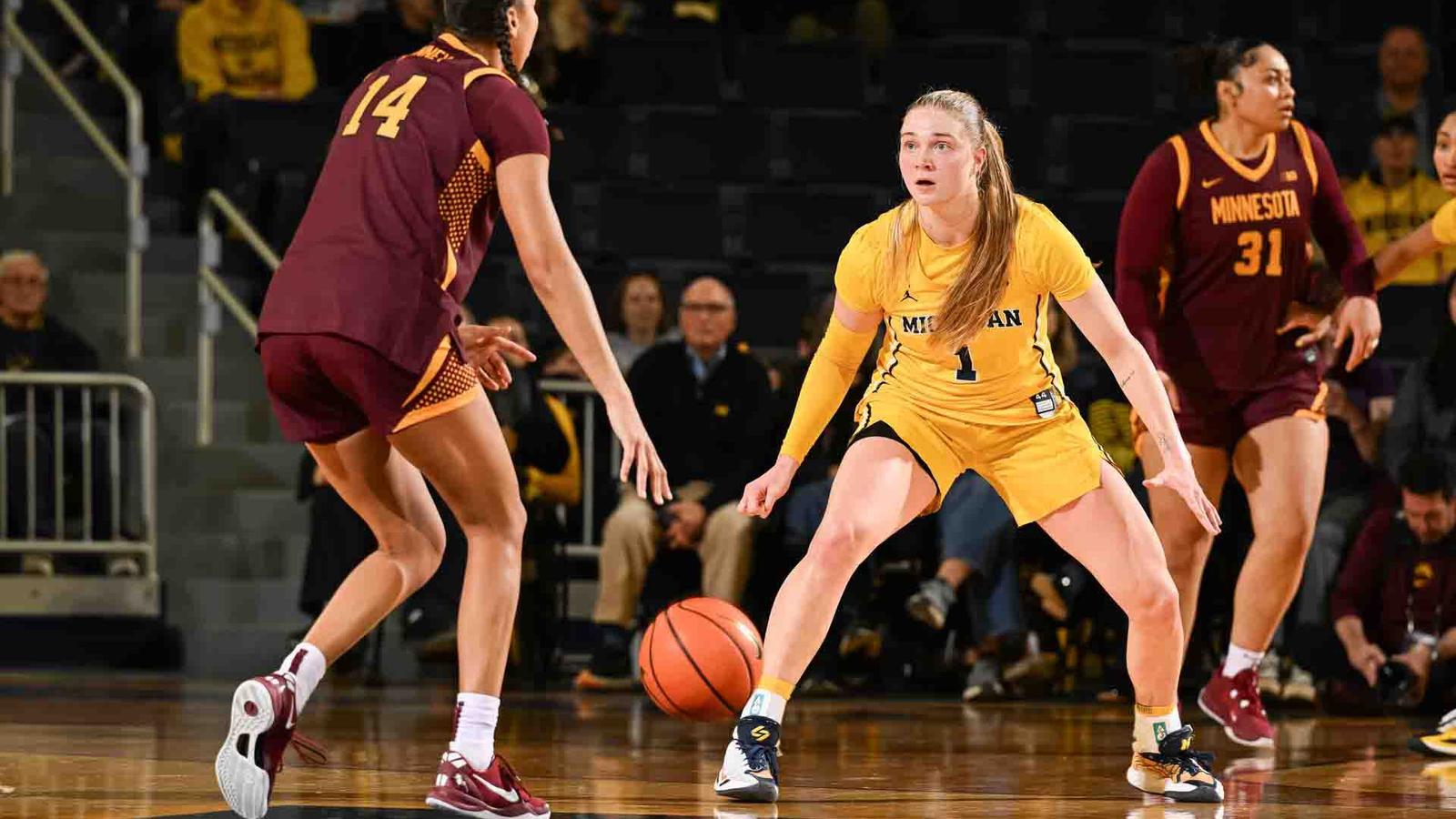 Second-Half Surge Sends Michigan Past Minnesota