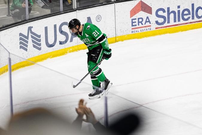 NOTES: Fourth-ranked North Dakota aims for series win at Colorado College