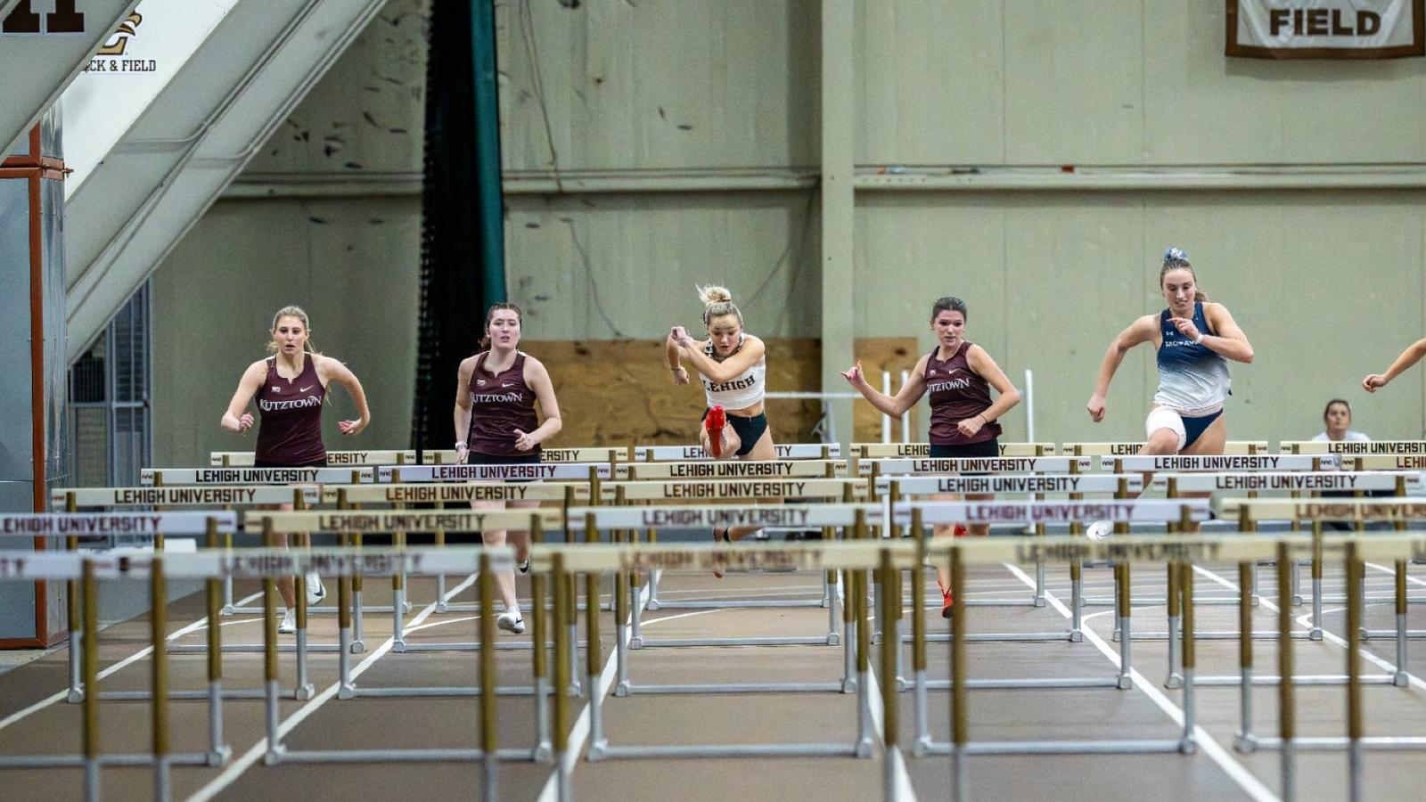 Mountain Hawks Produce Top Performances at Penn Select