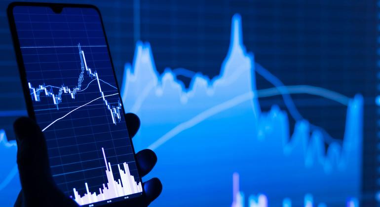 ‘Beyond GDP’ economists push for clearer metrics on wellbeing, sustainability