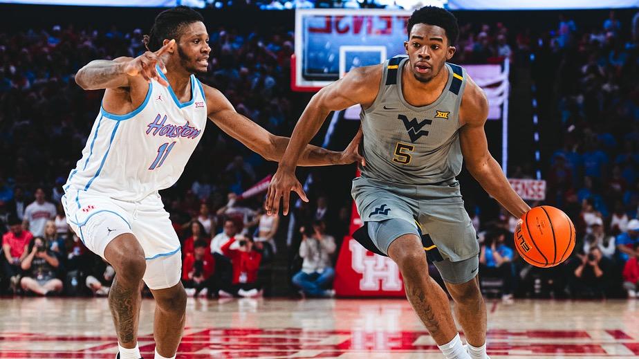 West Virginia Falls on the Road at No. 7 Houston
