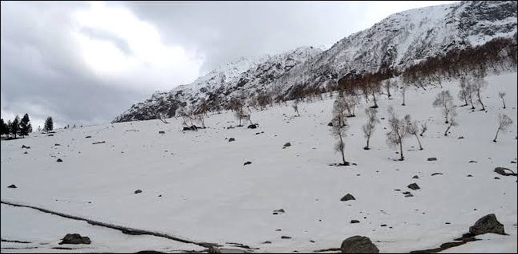 Snowfall in GB, Skardu receives five inches snow