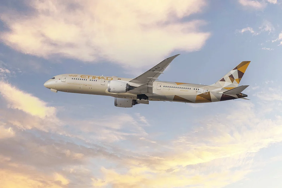 Etihad delays, cancels flights from UAE to Pakistan due to adverse weather