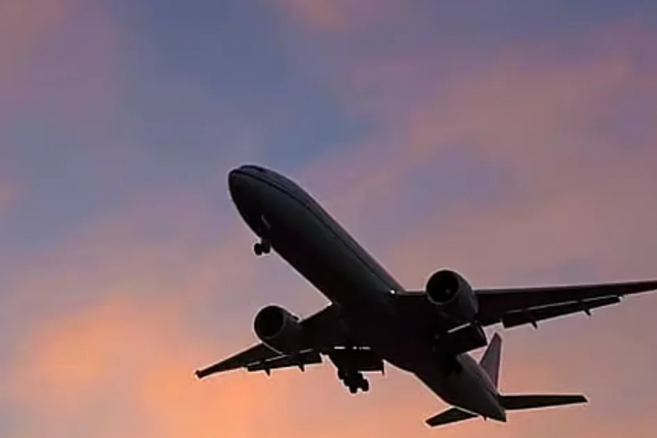 Air France suspends service to Dubai; KLM halts Middle East flights