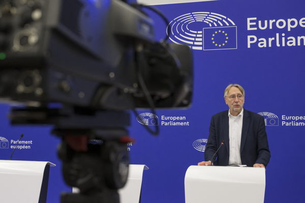 No clarity yet on resumption of work on EU-US deal