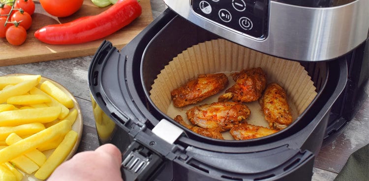 Air fryers produce fewer toxic particles than traditional frying, study finds