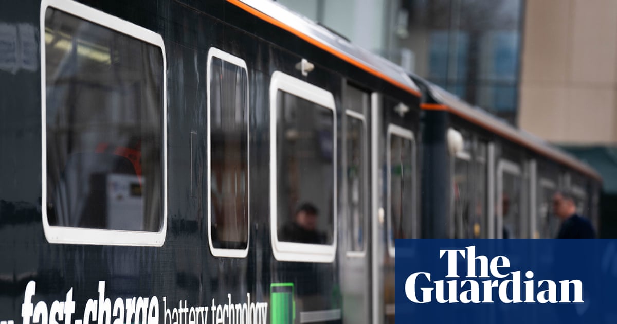 UK’s first rapid-charging battery train ready for boarding this weekend | Rail industry