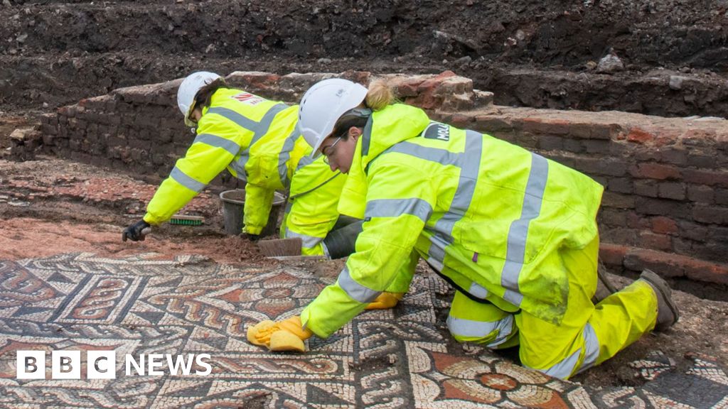 Sifting through remains in the ‘London lasagne’