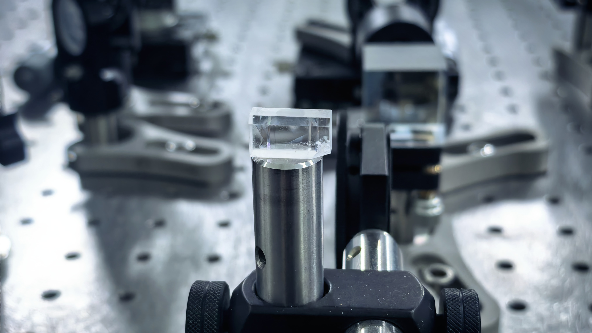 Scientists develop new crystal, achieving breakthrough in vacuum ultraviolet laser output – news.cgtn.com