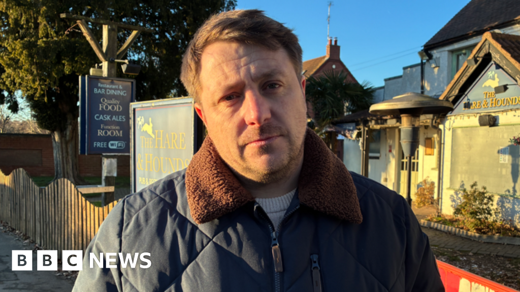 Couple left £7k out of pocket as pub wedding venue goes bust